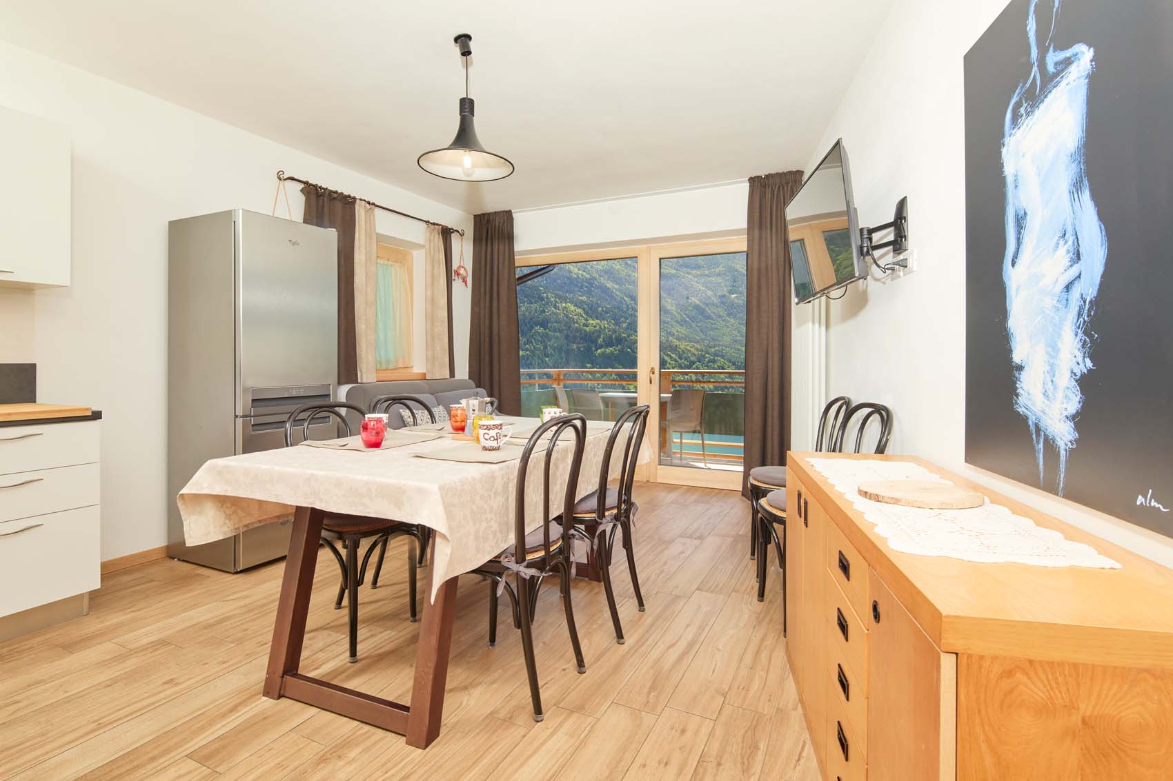 Lodge Le Soleil - Appartamento bianco - Trilocale - Cucina con terrazzo