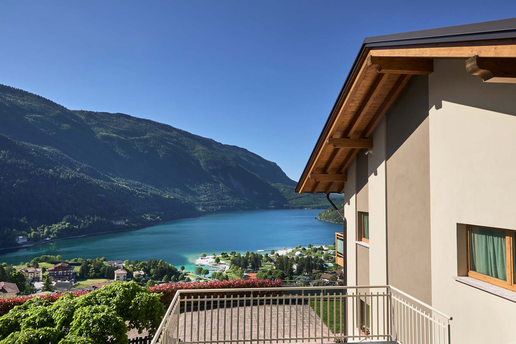 Lodge Le Soleil - Vista Lago
