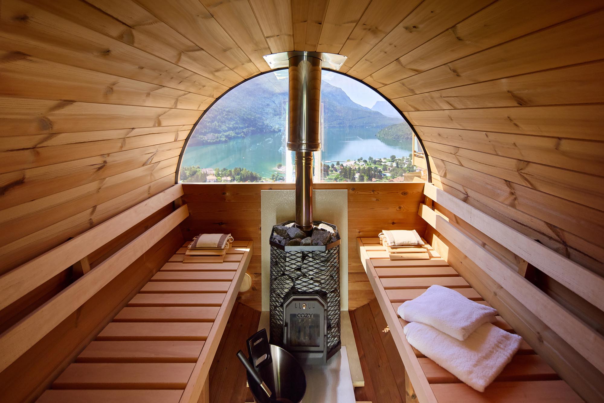 Le Soleil Lodge - sauna vista lago di Molveno Le Soleil Lodge - sauna vista lago di Molveno